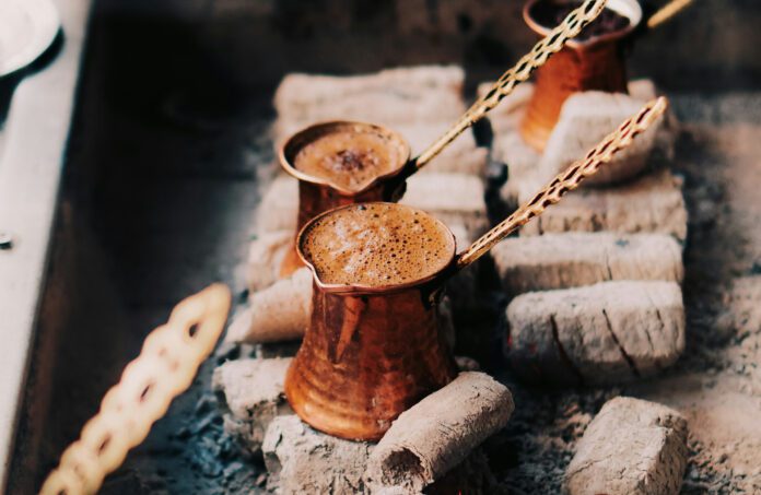 cafe-turc-une-ceremonie-ancestrale-a-reproduire-chez-soi