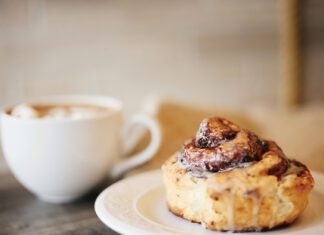 Le Fika suédois: célèbre la pause café comme un moment de partage et de sérénité le-fika-suedois-celebre-la-pause-cafe-comme-un-moment-de-partage-et-de-serenite