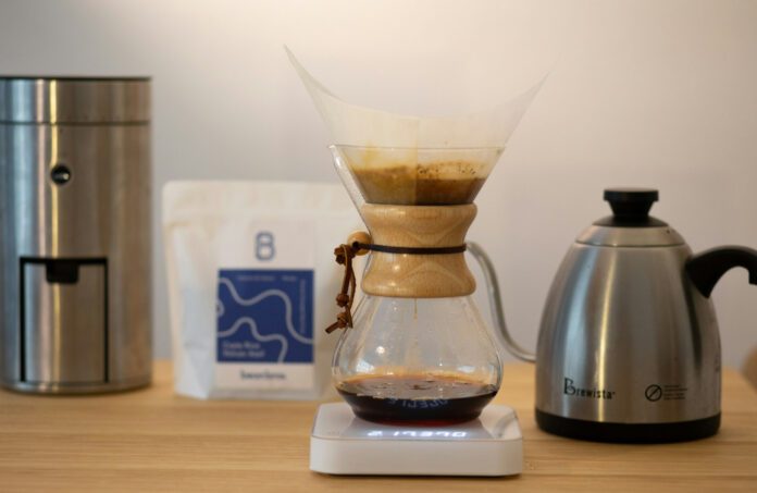 le-pour-over-methode-pour-preparer-du-cafe