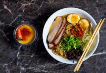Ramen authentique : Histoire, variétés et recettes maison ramen-authentique-histoire-varietes-et-recettes-maison